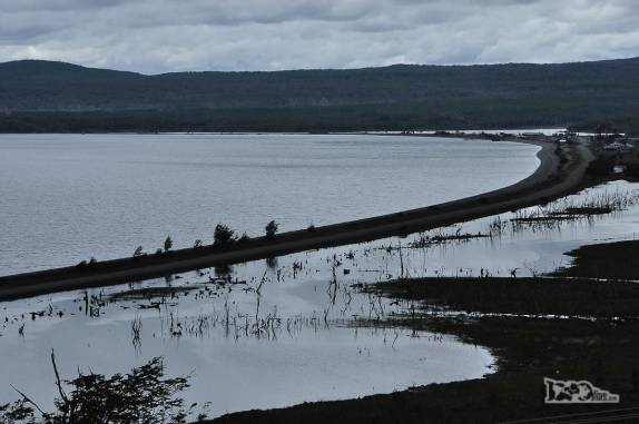 Lago Fagnano, perto de Tolhuin, pequena cidade na região de Ushuaia, no sul da Terra do Fogo, Argentina
